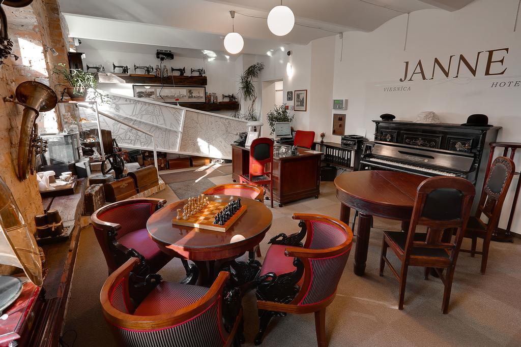 Janne Hotel Riga Luaran gambar
