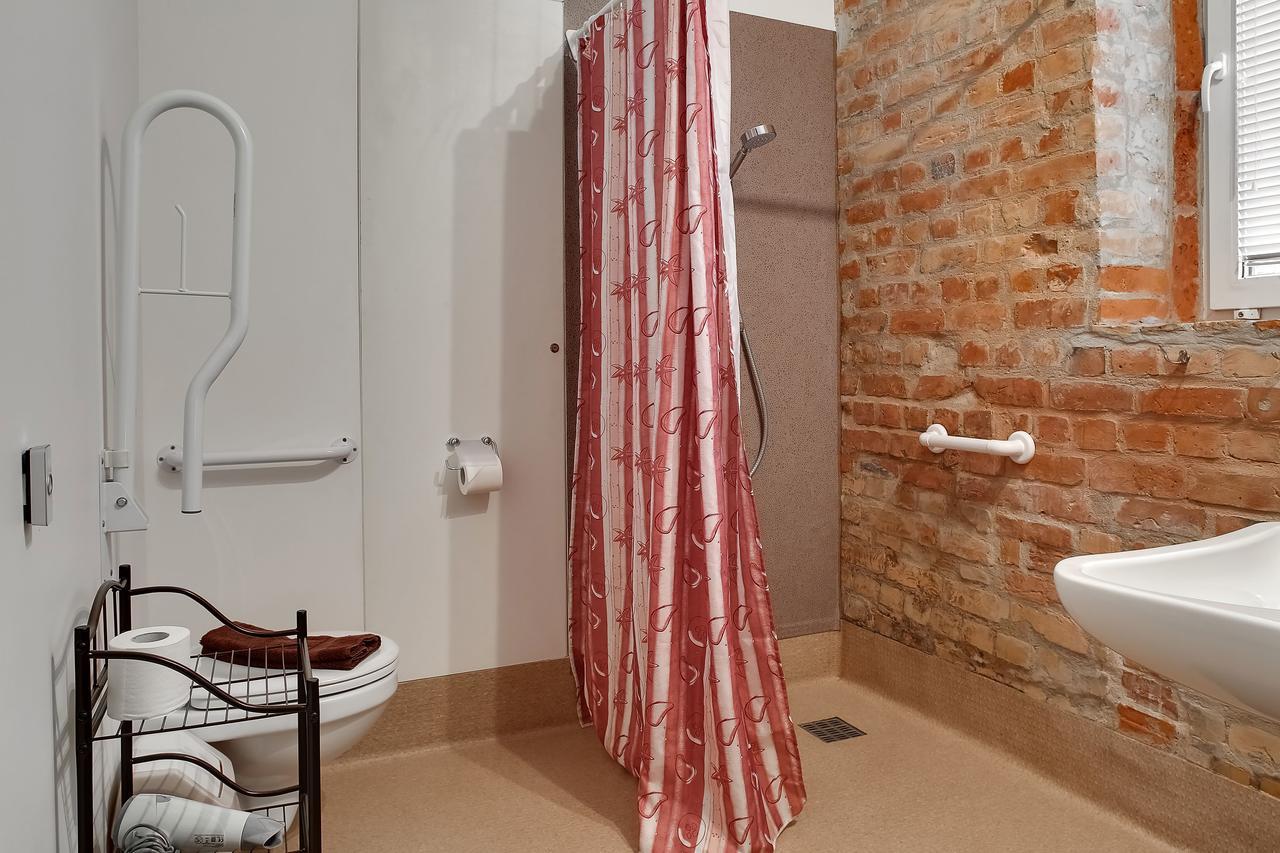 Janne Hotel Riga Luaran gambar